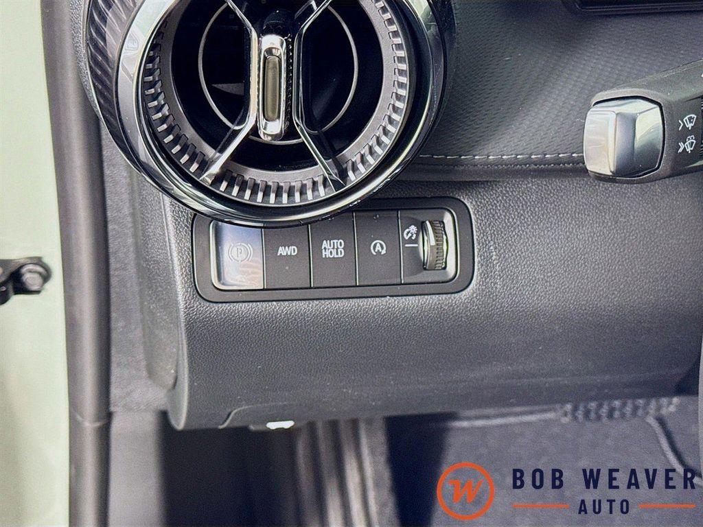 new 2026 Chevrolet Equinox car, priced at $33,773