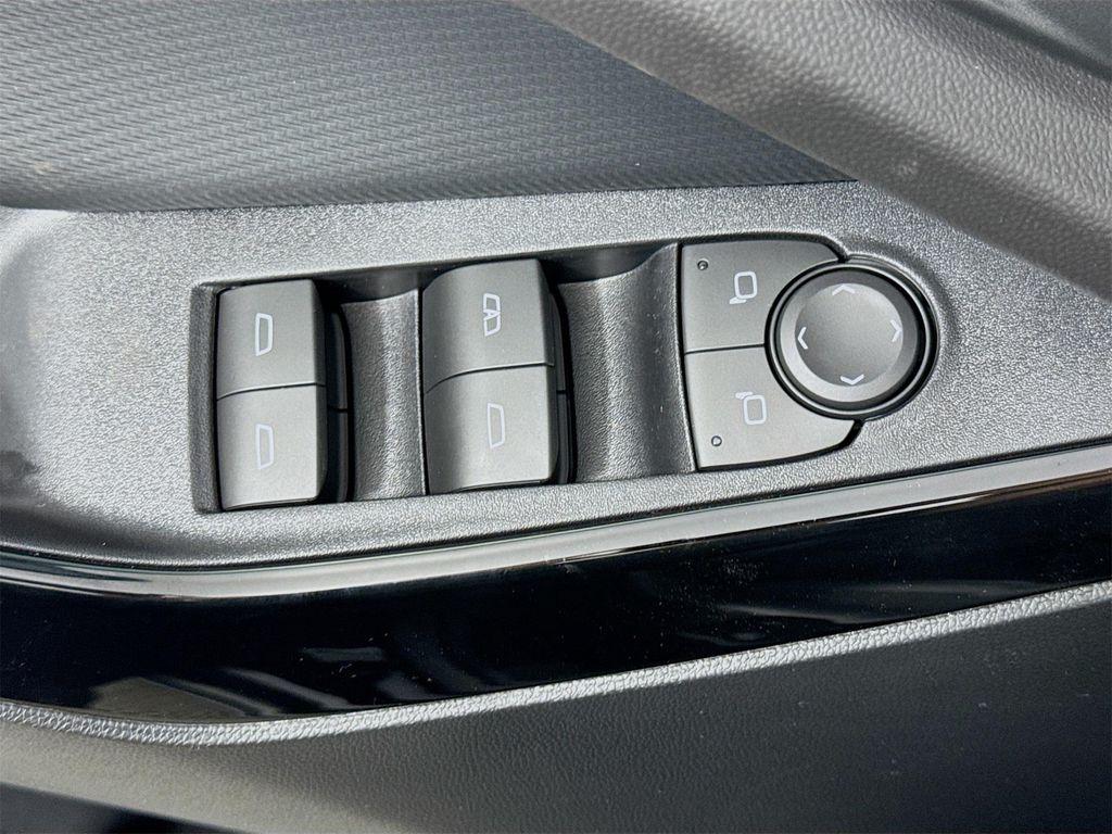 new 2026 Chevrolet Equinox car, priced at $35,355