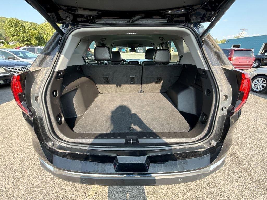used 2022 GMC Terrain car, priced at $25,699