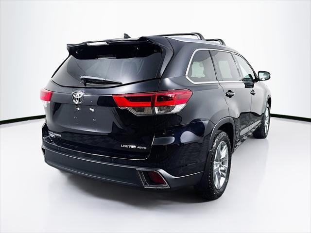 used 2019 Toyota Highlander car, priced at $31,997
