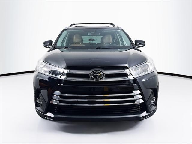 used 2019 Toyota Highlander car, priced at $31,997