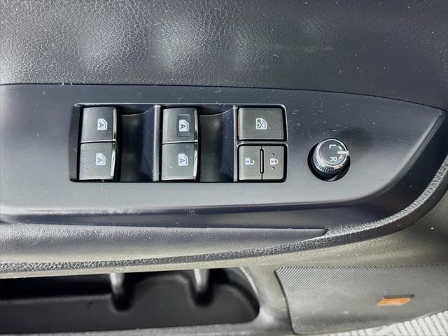 used 2019 Toyota Highlander car, priced at $31,997