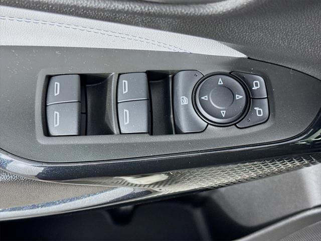 new 2025 Chevrolet Trax car, priced at $25,385