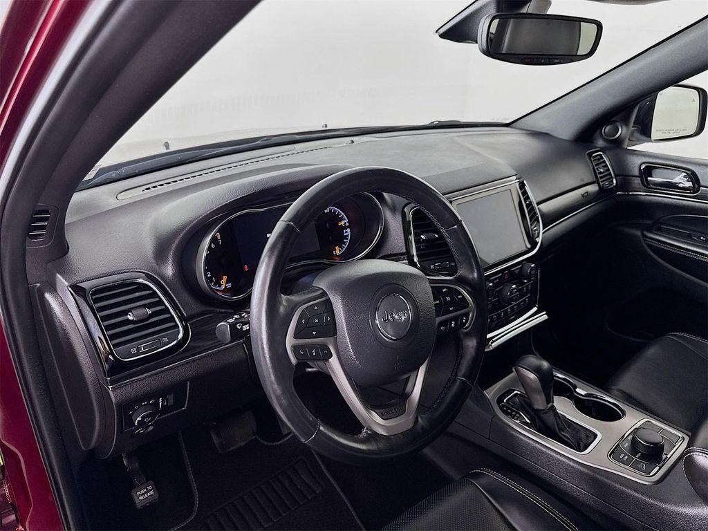 used 2021 Jeep Grand Cherokee car, priced at $29,789