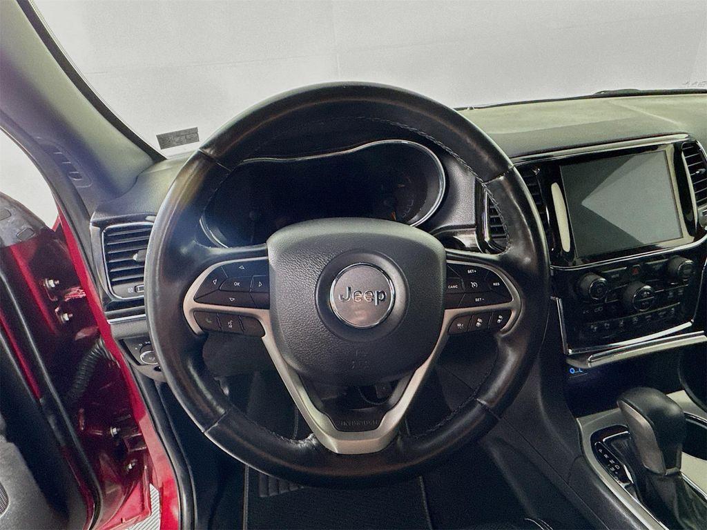 used 2021 Jeep Grand Cherokee car, priced at $29,789