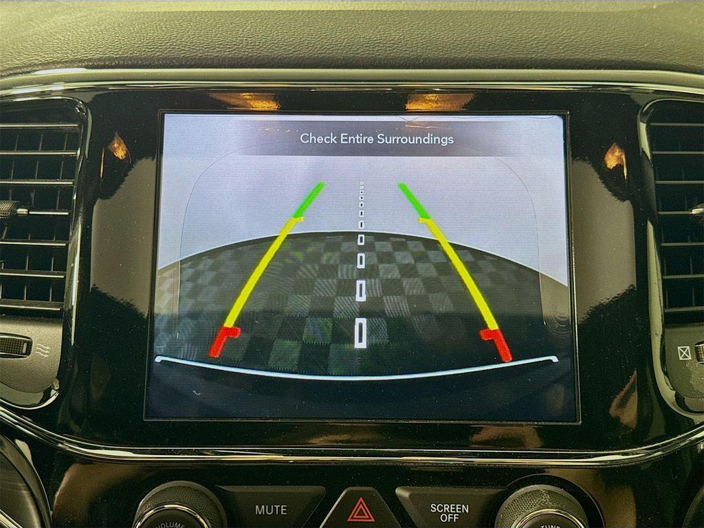 used 2020 Jeep Grand Cherokee car, priced at $24,889