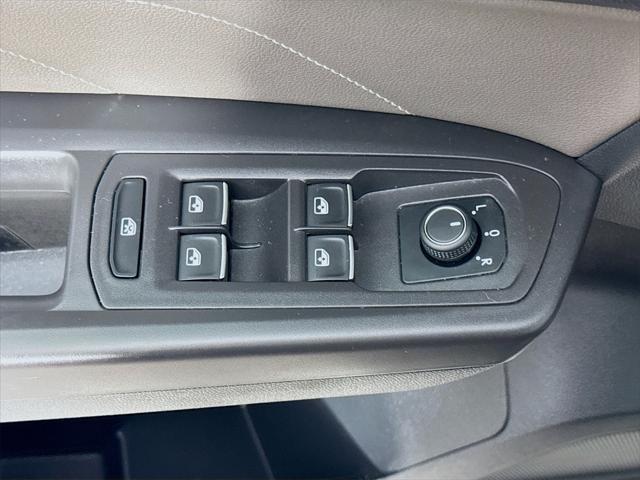 used 2023 Volkswagen Atlas car, priced at $24,984