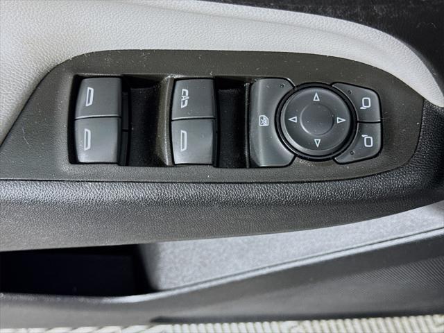 used 2022 Chevrolet Equinox car, priced at $22,996
