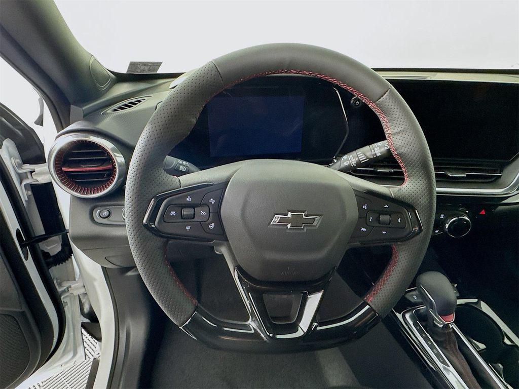 new 2025 Chevrolet Trax car, priced at $27,125