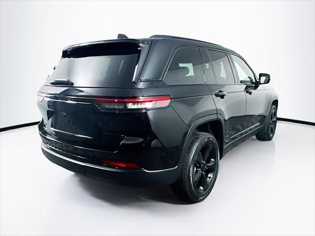 used 2023 Jeep Grand Cherokee car, priced at $36,444