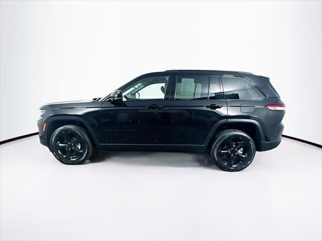 used 2023 Jeep Grand Cherokee car, priced at $36,444