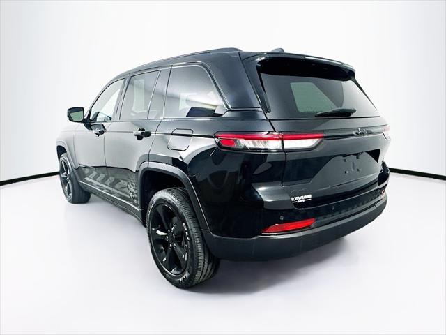 used 2023 Jeep Grand Cherokee car, priced at $36,444