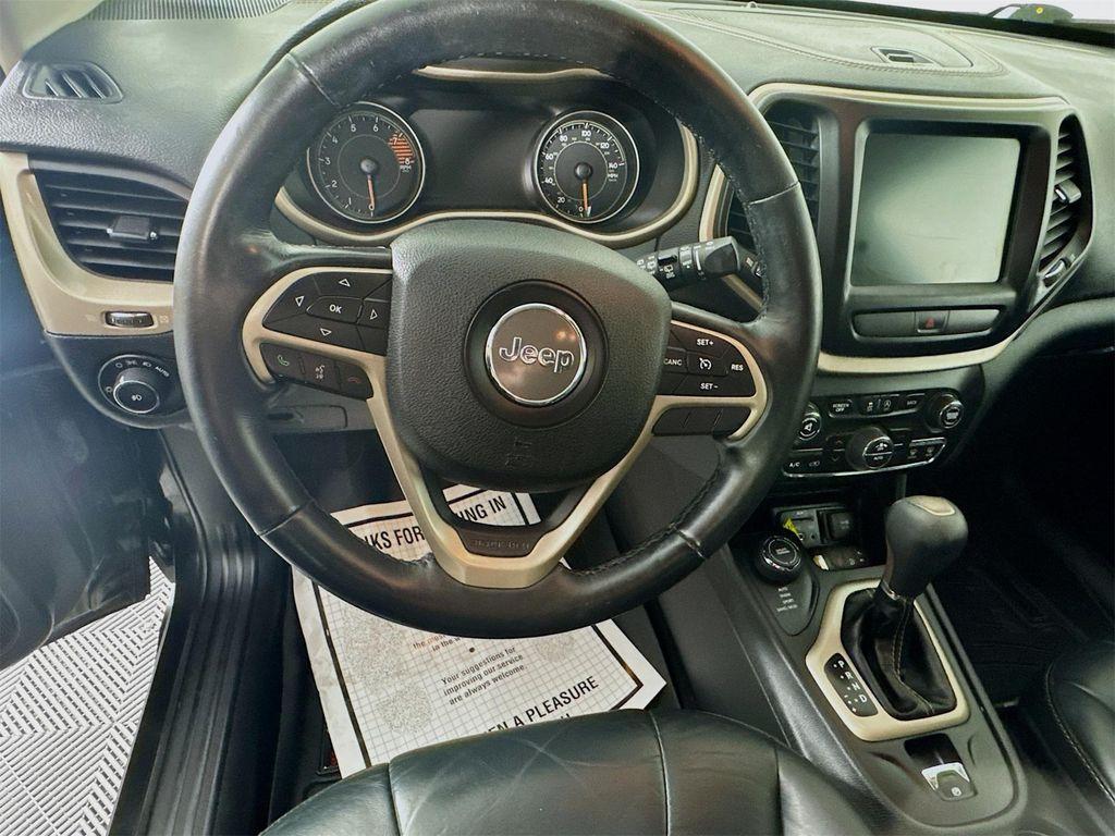 used 2016 Jeep Cherokee car, priced at $12,292