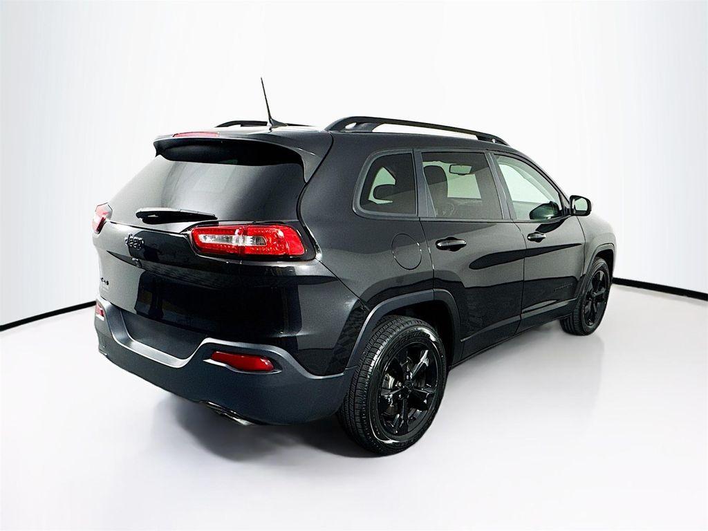 used 2016 Jeep Cherokee car, priced at $12,292