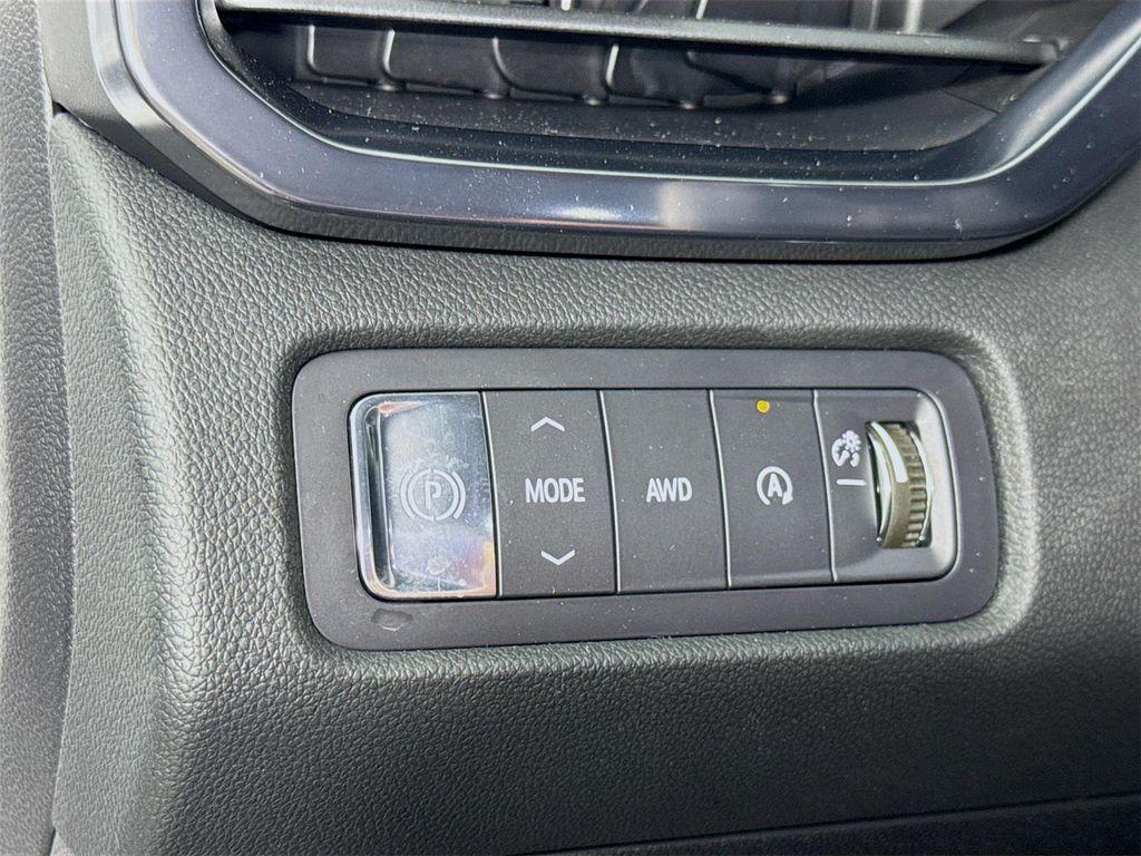 new 2025 GMC Acadia car, priced at $53,285