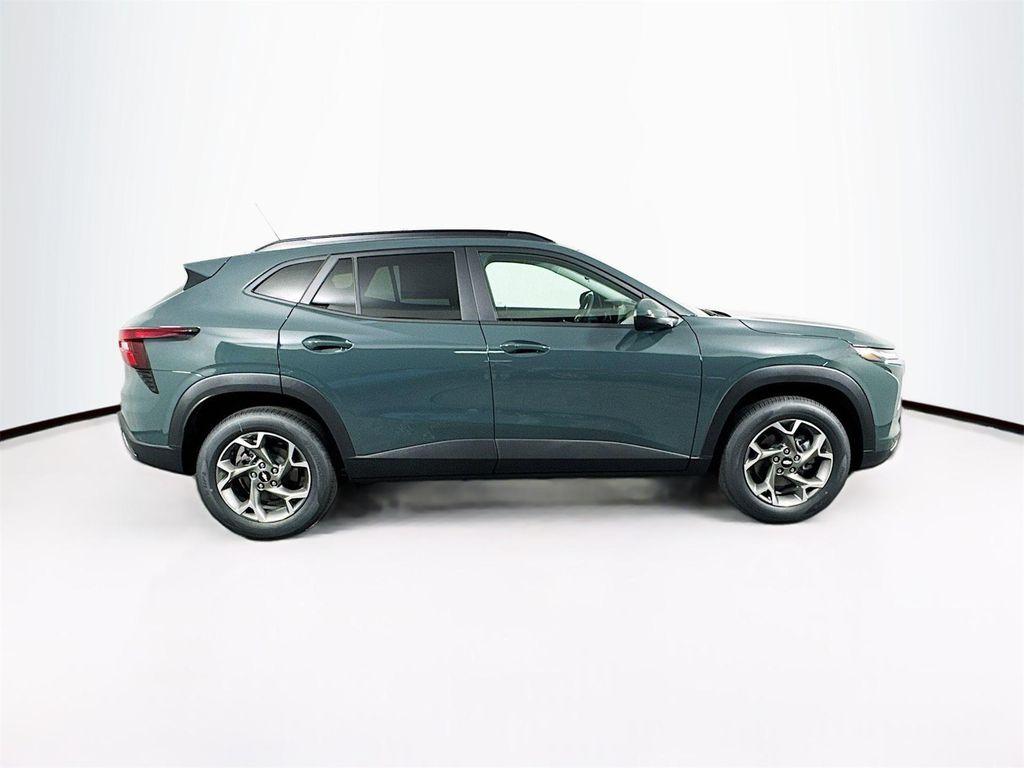 new 2025 Chevrolet Trax car, priced at $25,920