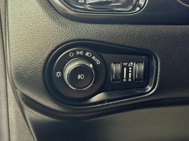used 2022 Jeep Renegade car, priced at $20,988