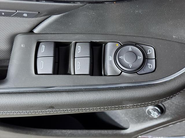 used 2025 Buick Envision car, priced at $47,937