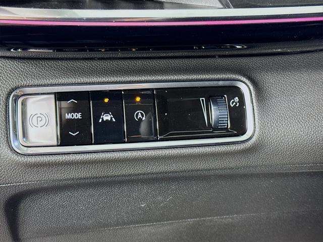 used 2025 Buick Envision car, priced at $47,937