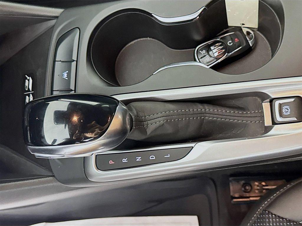 used 2025 Buick Envista car, priced at $24,396