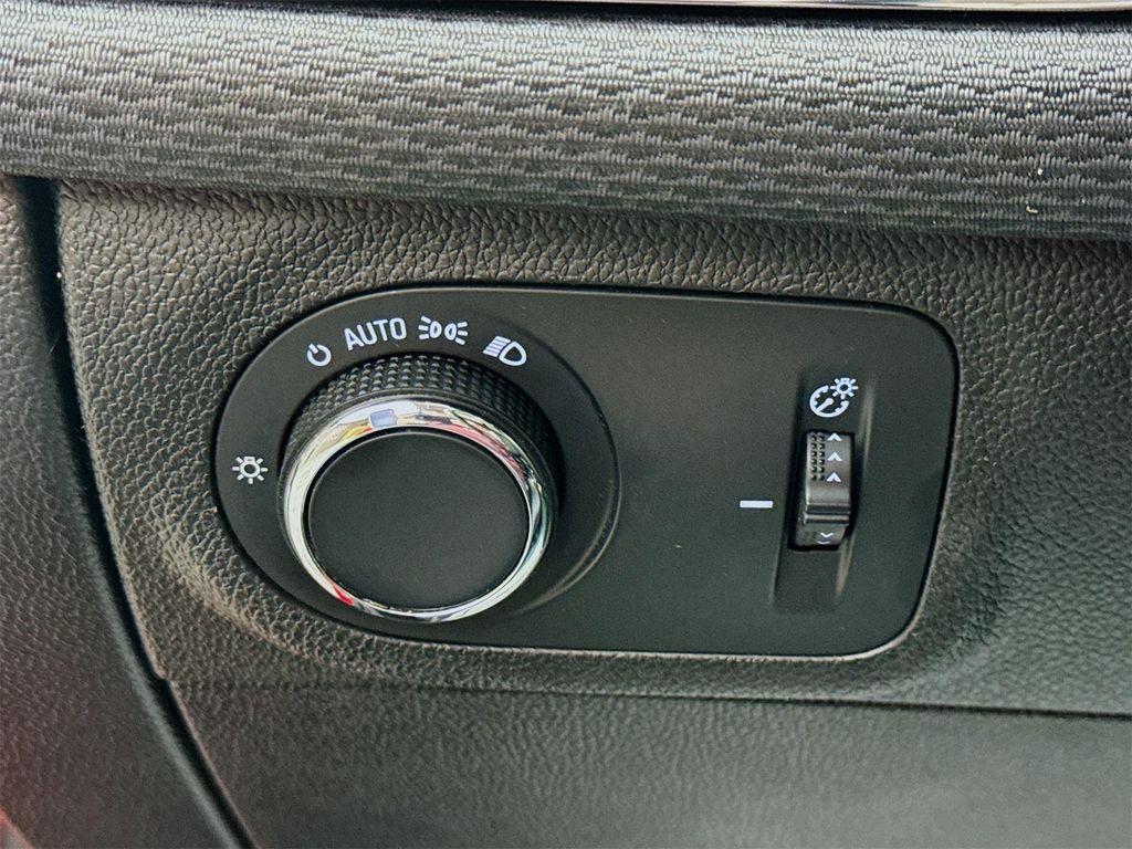 used 2018 Chevrolet Cruze car, priced at $19,989