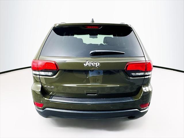 used 2016 Jeep Grand Cherokee car, priced at $10,269