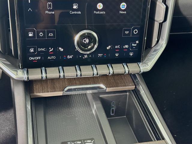 new 2025 GMC Acadia car, priced at $65,100