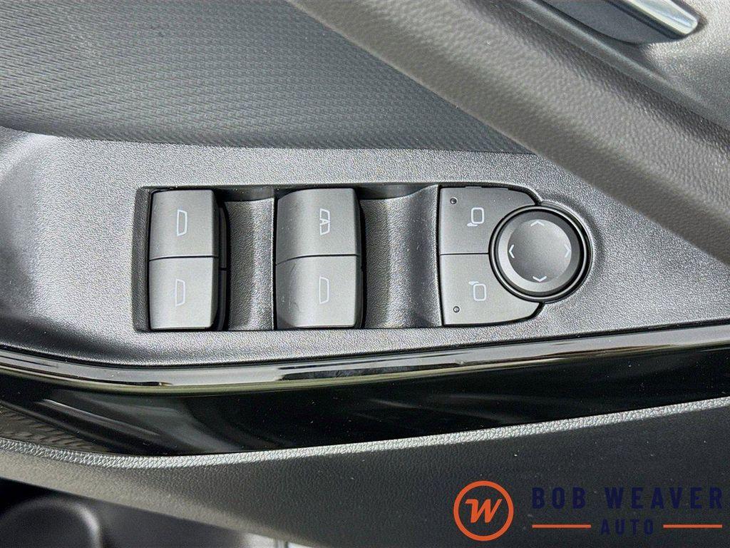 new 2026 Chevrolet Equinox car, priced at $33,773