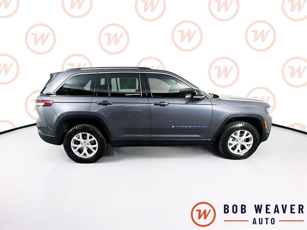 used 2022 Jeep Grand Cherokee car, priced at $31,196