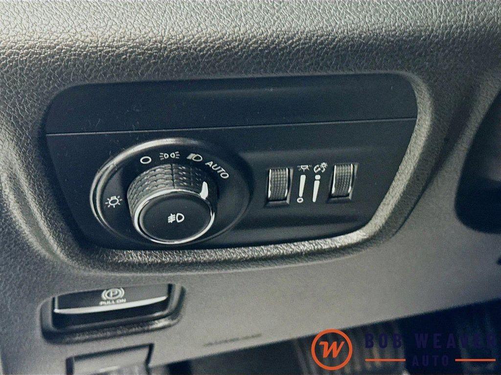 used 2022 Jeep Grand Cherokee car, priced at $26,993