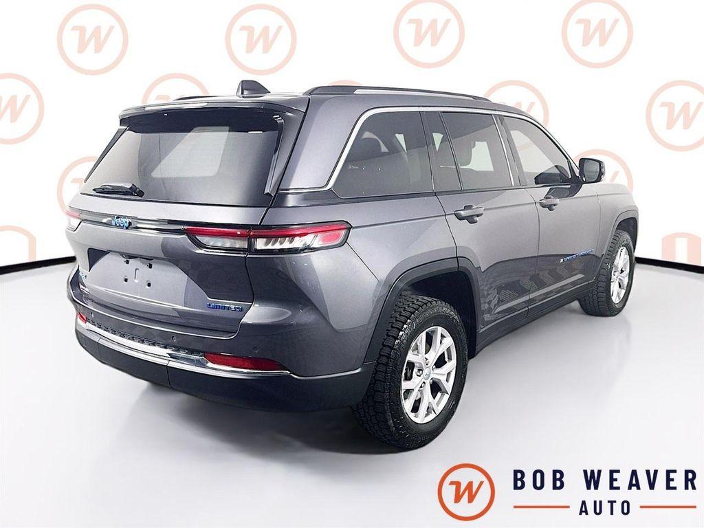 used 2022 Jeep Grand Cherokee car, priced at $31,196