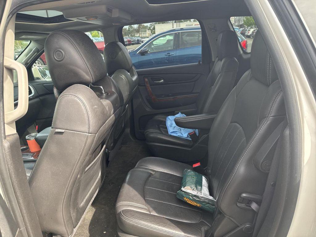 used 2014 Chevrolet Traverse car, priced at $9,939