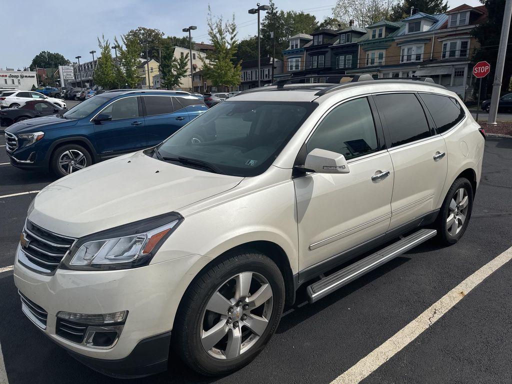 used 2014 Chevrolet Traverse car, priced at $9,939