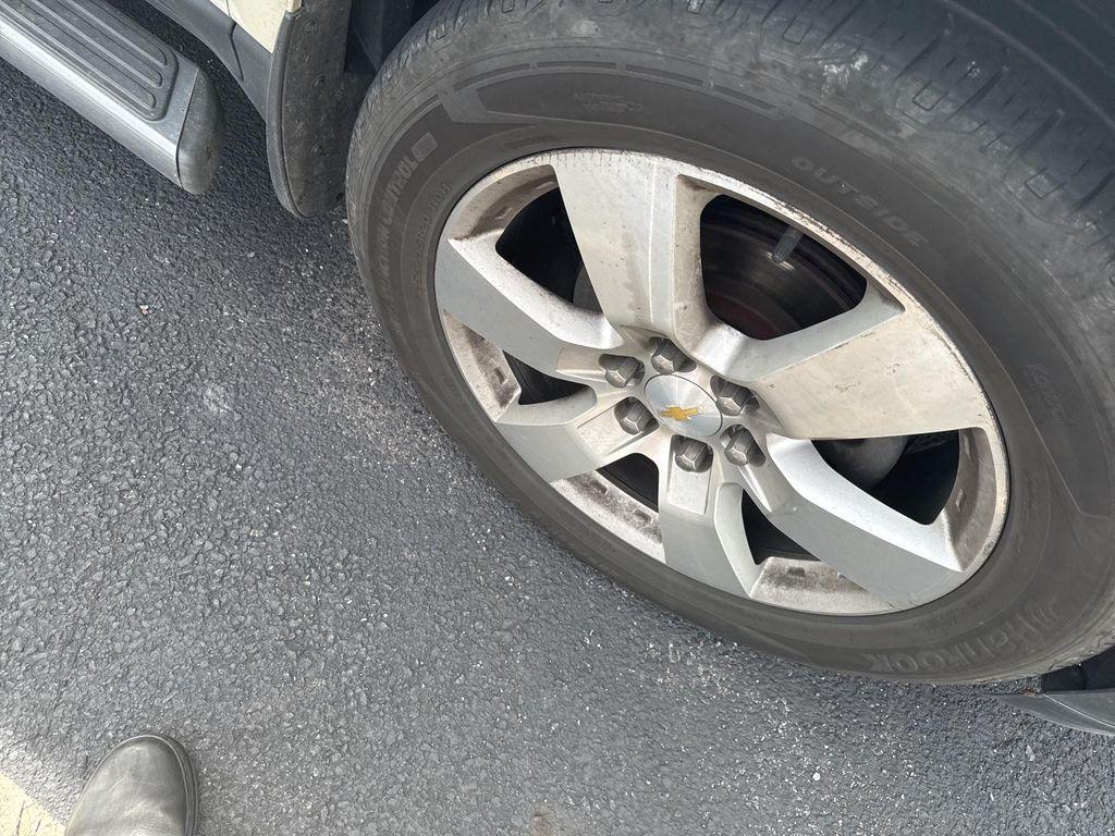 used 2014 Chevrolet Traverse car, priced at $9,939