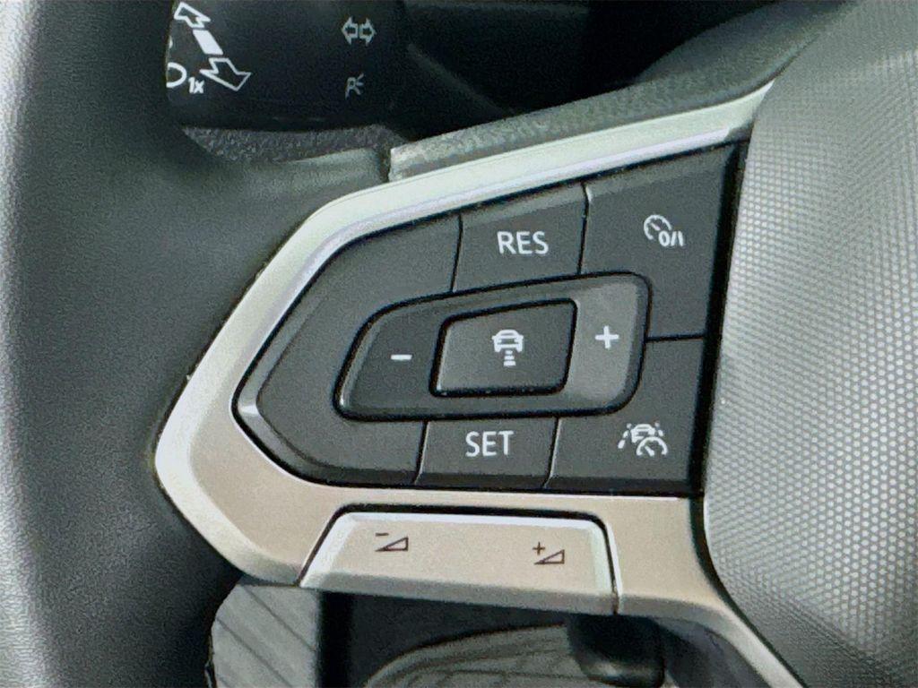 used 2022 Volkswagen Tiguan car, priced at $23,969