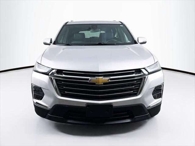 used 2022 Chevrolet Traverse car, priced at $33,488