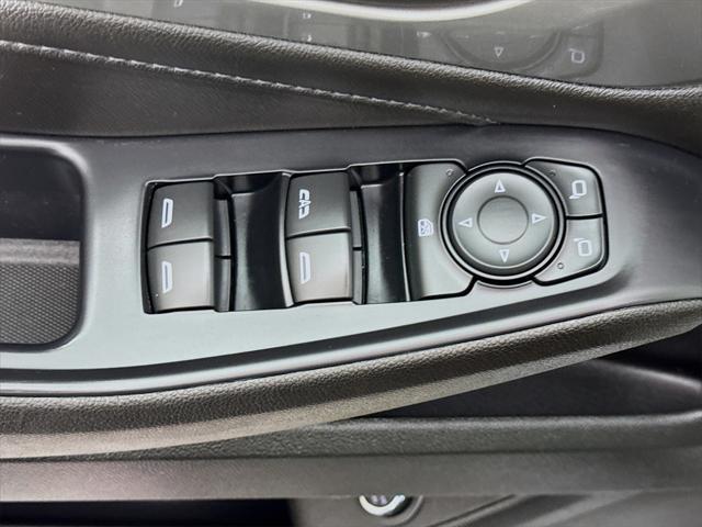 used 2022 Chevrolet Traverse car, priced at $33,488