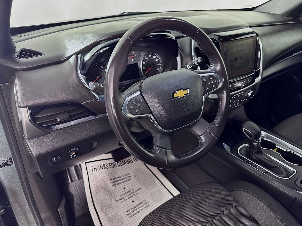 used 2022 Chevrolet Traverse car, priced at $29,460