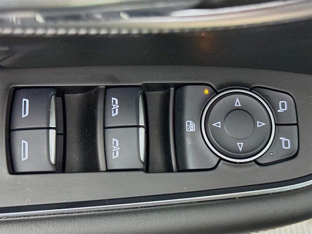 used 2025 Buick Envision car, priced at $37,734