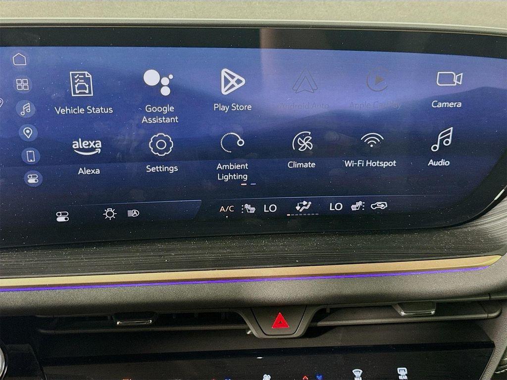 used 2025 Buick Envision car, priced at $37,734