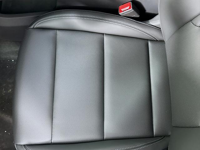 used 2025 Buick Envision car, priced at $48,817