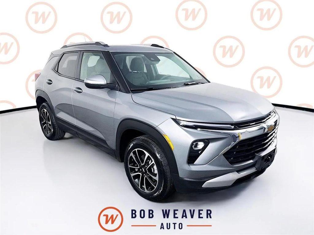 used 2025 Chevrolet TrailBlazer car, priced at $21,998