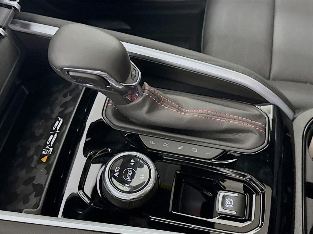 new 2025 Chevrolet Colorado car, priced at $51,585