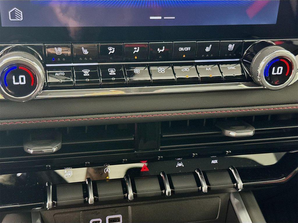 new 2025 Chevrolet Colorado car, priced at $51,585