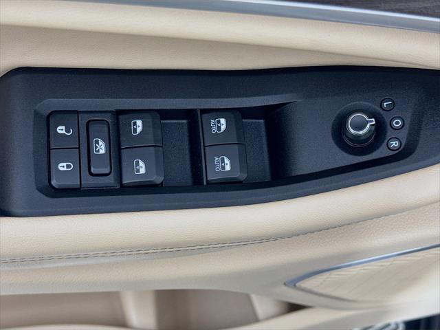 used 2022 Jeep Grand Cherokee car, priced at $31,533