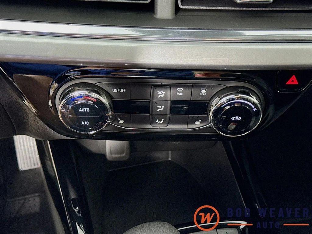 new 2026 Chevrolet Trax car, priced at $25,325