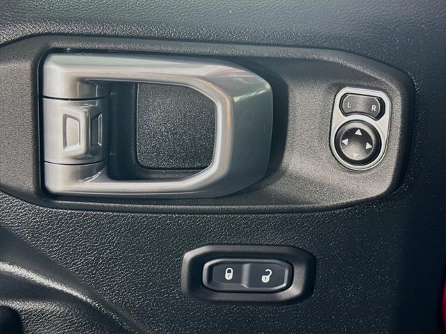 used 2021 Jeep Wrangler Unlimited car, priced at $34,992