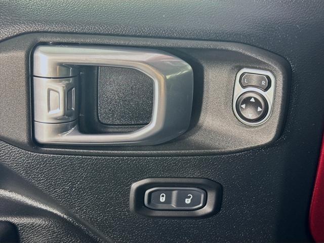 used 2021 Jeep Wrangler Unlimited car, priced at $34,992