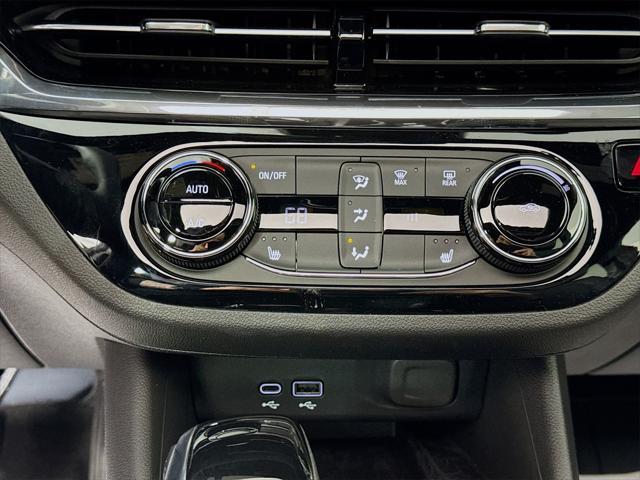 used 2025 Buick Envista car, priced at $34,870