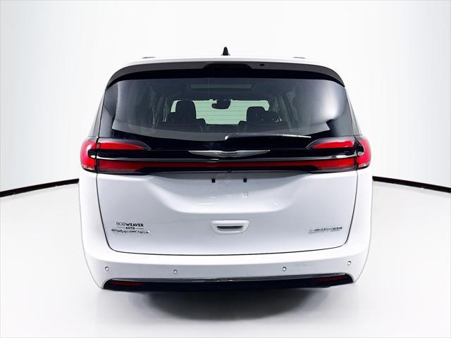 used 2023 Chrysler Pacifica car, priced at $31,121